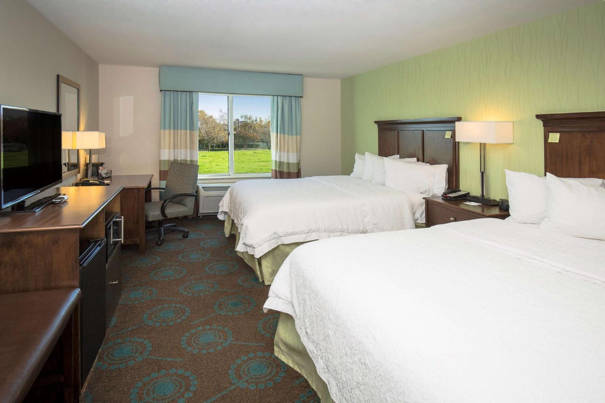 Hampton Inn & Suites Suisun City Waterfront Exterior photo
